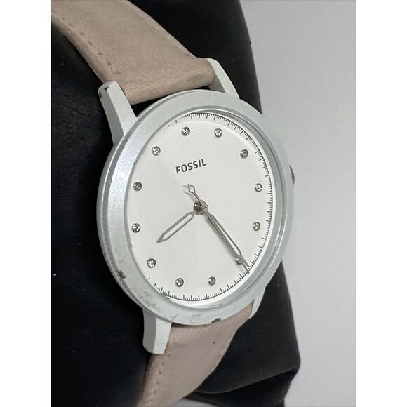 Fossil Neely ES4399 Women's Pink Leather Analog White Dial Quartz Watch XR582 - Picture 5 of 12